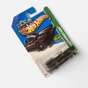 2021 Hot Wheels TV Series BATMOBILE New Classics!
